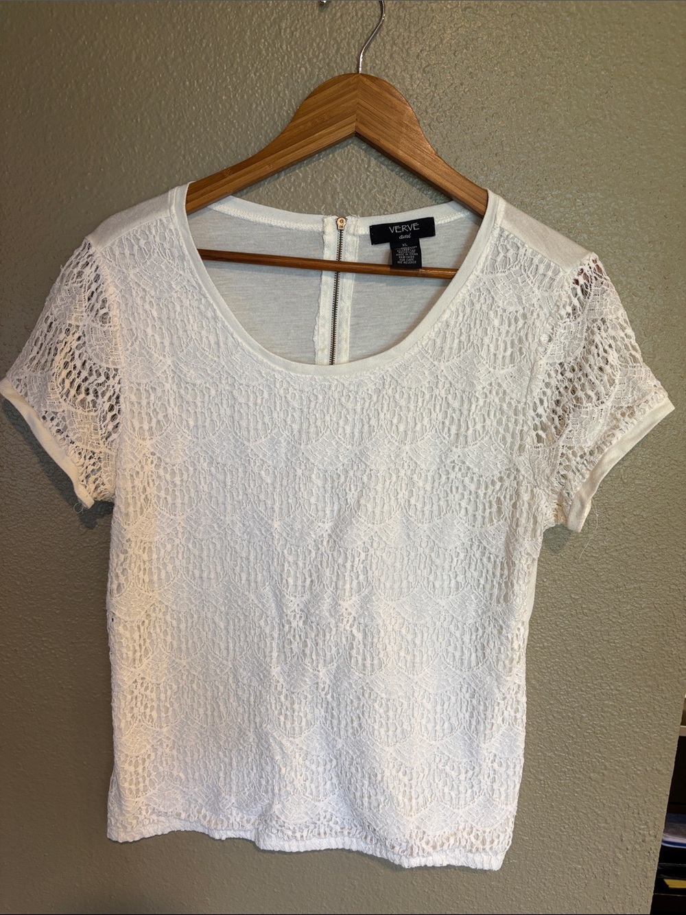 Verve Ami White Lace Short Sleeve Scoop Neck Top